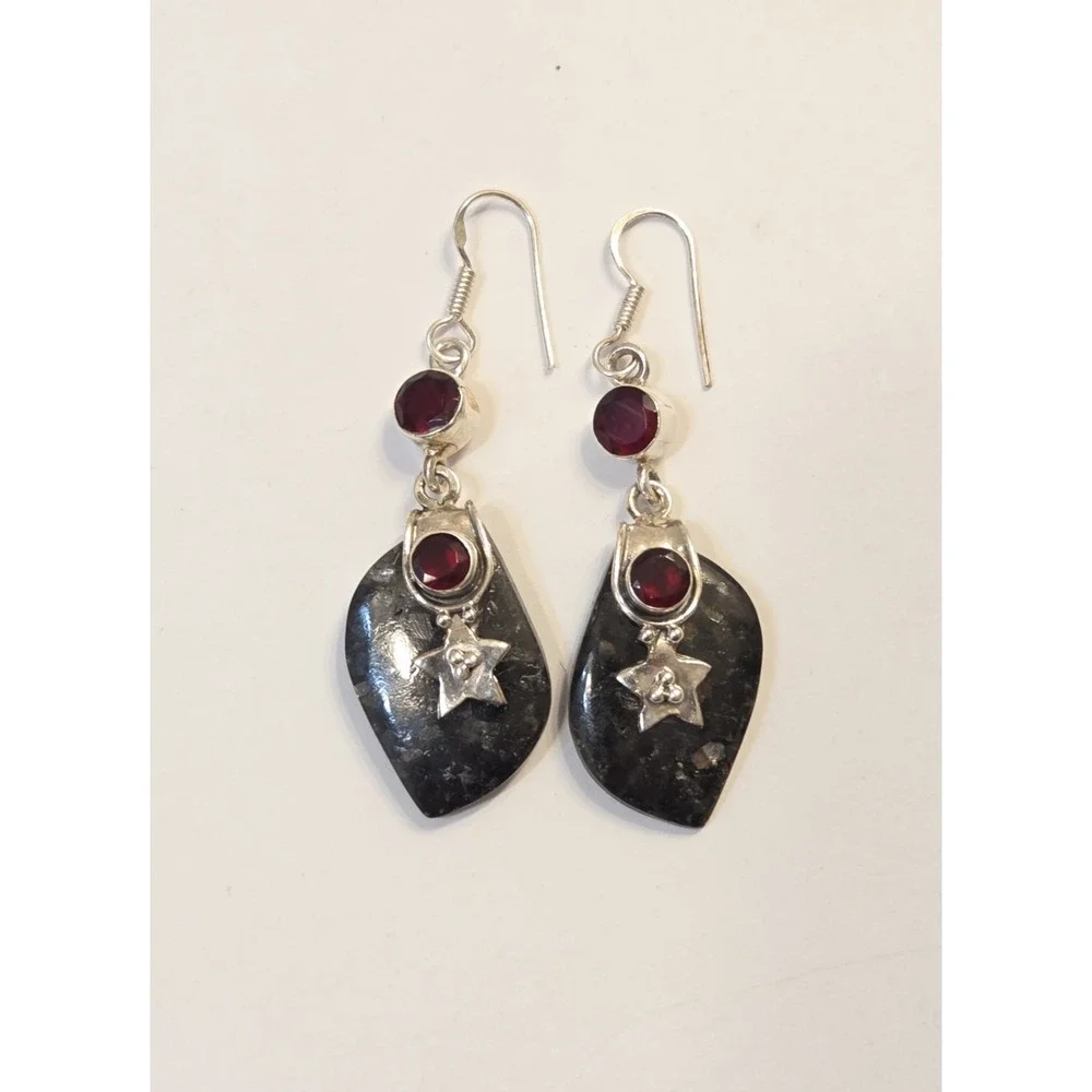 Unique Sterling Silver Red Garnet & Obsidian Star Dangle Earrings 925